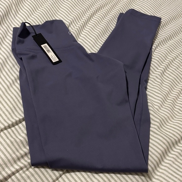 Oner  Active timeless Leggings slate blue NWT size medium long length - Picture 1 of 2